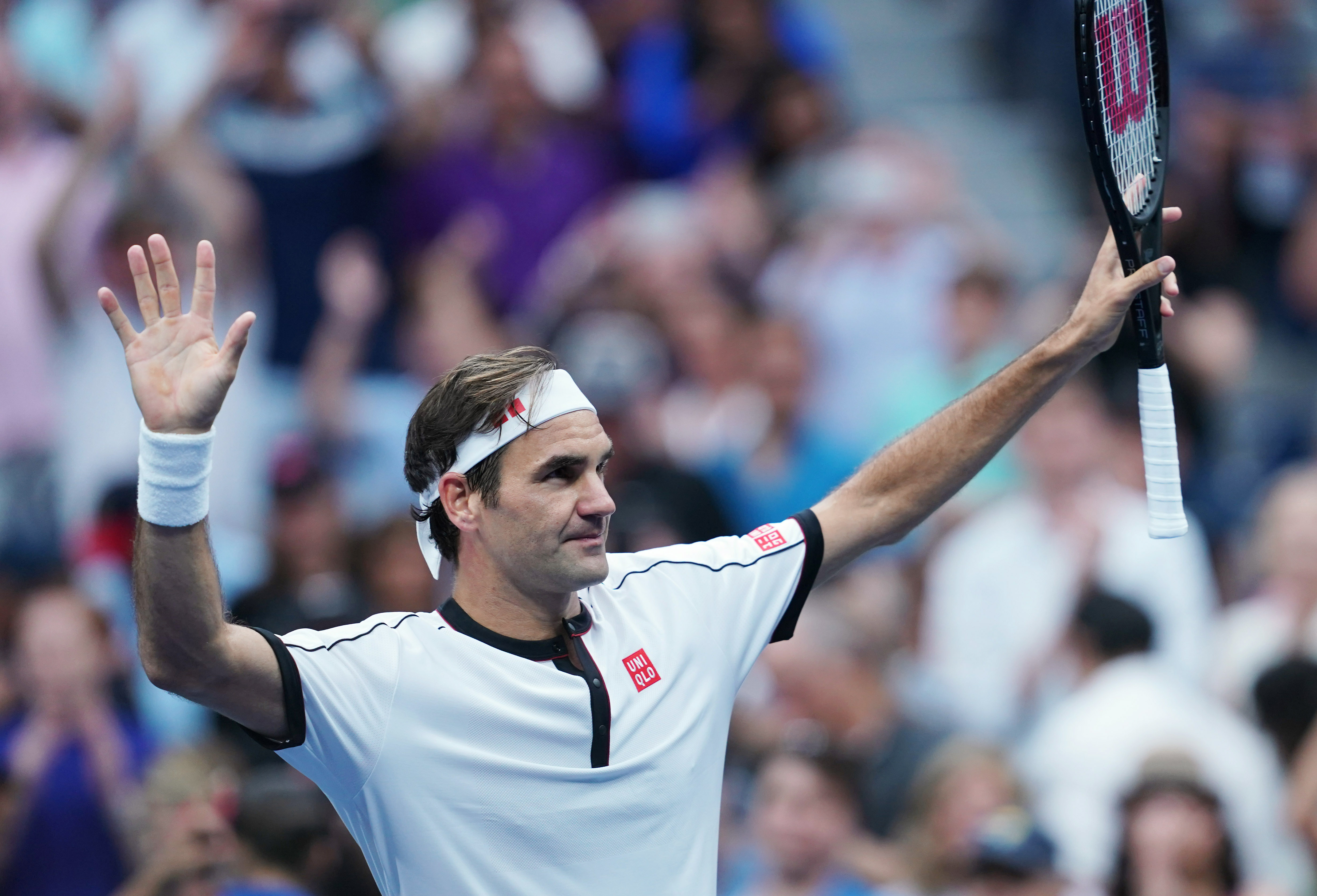 爱游戏官网-费德勒连续十场比赛得分超过锐不可当，西班牙队不断突破！热度持续攀升-爱游戏官网